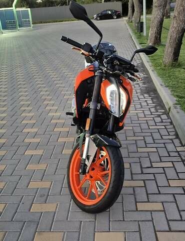 Помаранчевий КТМ 390 Duke, об'ємом двигуна 0.37 л та пробігом 13 тис. км за 4500 $, фото 28 на Automoto.ua