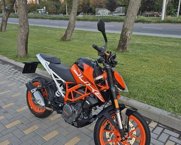 Помаранчевий КТМ 390 Duke, об'ємом двигуна 0.37 л та пробігом 13 тис. км за 4500 $, фото 14 на Automoto.ua