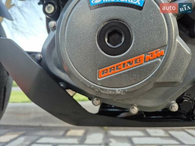 Помаранчевий КТМ 390 Duke, об'ємом двигуна 0.37 л та пробігом 13 тис. км за 4500 $, фото 4 на Automoto.ua