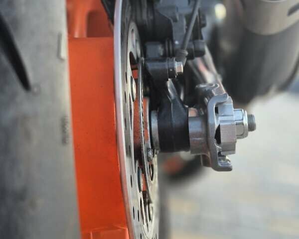 Помаранчевий КТМ 390 Duke, об'ємом двигуна 0.37 л та пробігом 13 тис. км за 4500 $, фото 20 на Automoto.ua