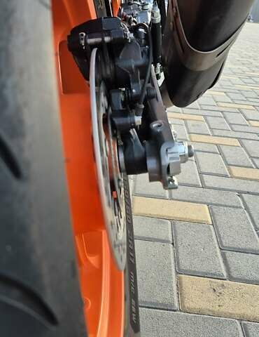 Помаранчевий КТМ 390 Duke, об'ємом двигуна 0.37 л та пробігом 13 тис. км за 4500 $, фото 26 на Automoto.ua