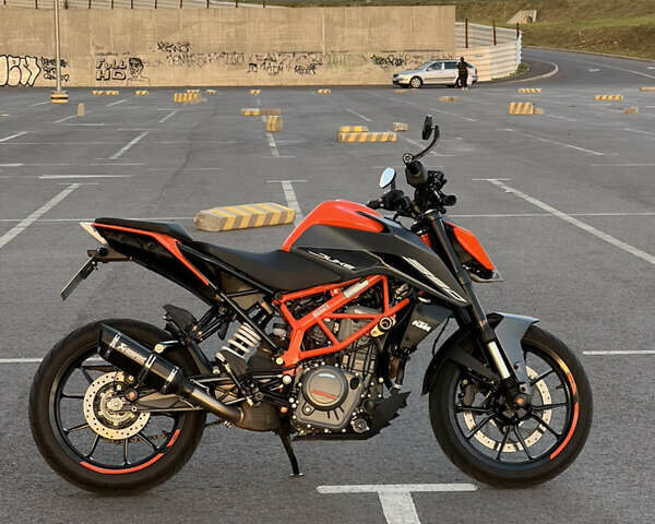 КТМ 390 Duke 2023 в Львове на Automoto.ua Оранжевый КТМ 390 Duke, объемом двигателя 0.4 л и пробегом 8 тыс. км за 5500 $, фото 1 на Automoto.ua