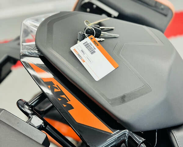 КТМ 390 Duke 2022 в Одессе на Automoto.ua Оранжевый КТМ 390 Duke, объемом двигателя 0.39 л и пробегом 10 тыс. км за 5300 $, фото 28 на Automoto.ua
