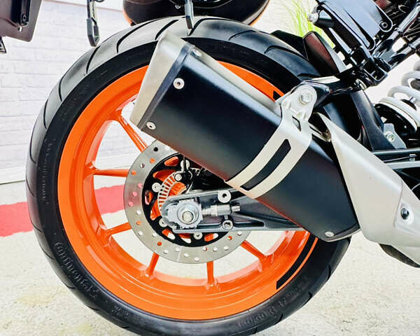 КТМ 390 Duke 2022 в Одессе на Automoto.ua Оранжевый КТМ 390 Duke, объемом двигателя 0.39 л и пробегом 10 тыс. км за 5300 $, фото 17 на Automoto.ua