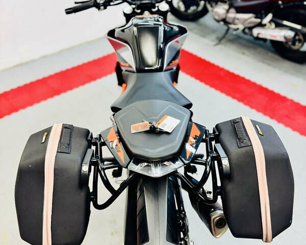 КТМ 390 Duke 2022 в Одессе на Automoto.ua Оранжевый КТМ 390 Duke, объемом двигателя 0.39 л и пробегом 10 тыс. км за 5300 $, фото 27 на Automoto.ua