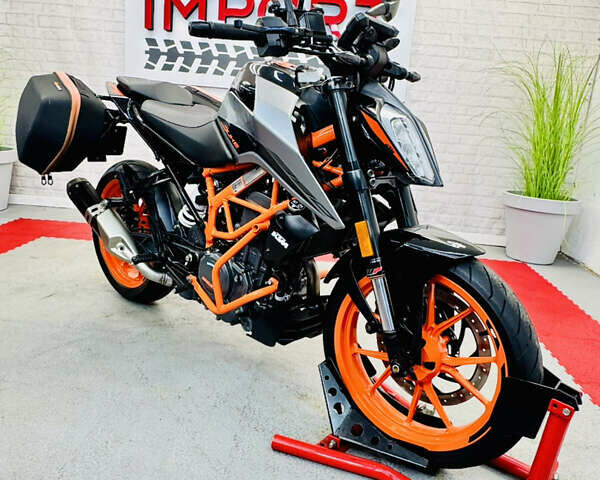 КТМ 390 Duke 2022 в Одессе на Automoto.ua Оранжевый КТМ 390 Duke, объемом двигателя 0.39 л и пробегом 10 тыс. км за 5300 $, фото 5 на Automoto.ua