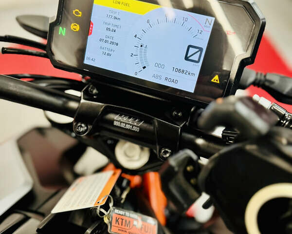 КТМ 390 Duke 2022 в Одессе на Automoto.ua Оранжевый КТМ 390 Duke, объемом двигателя 0.39 л и пробегом 10 тыс. км за 5300 $, фото 26 на Automoto.ua