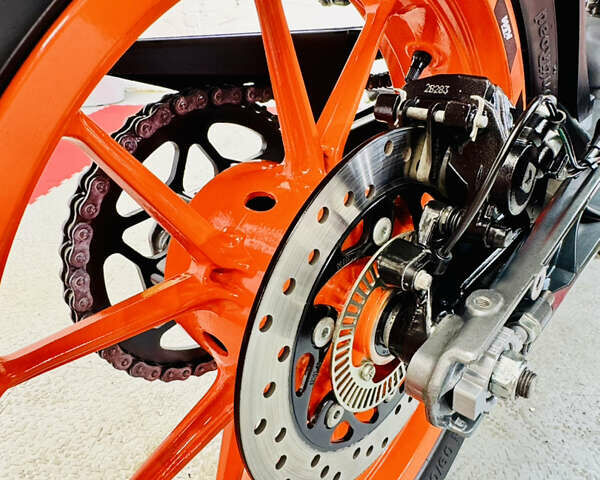 КТМ 390 Duke 2022 в Одессе на Automoto.ua Оранжевый КТМ 390 Duke, объемом двигателя 0.39 л и пробегом 10 тыс. км за 5300 $, фото 19 на Automoto.ua