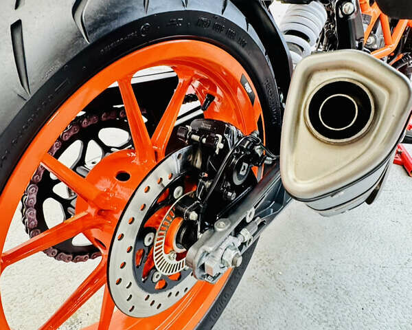 КТМ 390 Duke 2022 в Одессе на Automoto.ua Оранжевый КТМ 390 Duke, объемом двигателя 0.39 л и пробегом 10 тыс. км за 5300 $, фото 18 на Automoto.ua