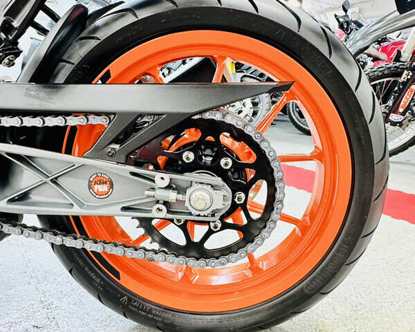 КТМ 390 Duke 2022 в Одессе на Automoto.ua Оранжевый КТМ 390 Duke, объемом двигателя 0.39 л и пробегом 10 тыс. км за 5300 $, фото 21 на Automoto.ua