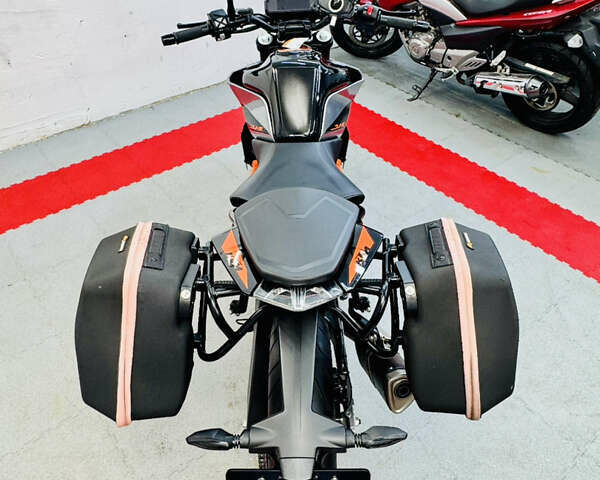КТМ 390 Duke 2022 в Одессе на Automoto.ua Оранжевый КТМ 390 Duke, объемом двигателя 0.39 л и пробегом 10 тыс. км за 5300 $, фото 9 на Automoto.ua