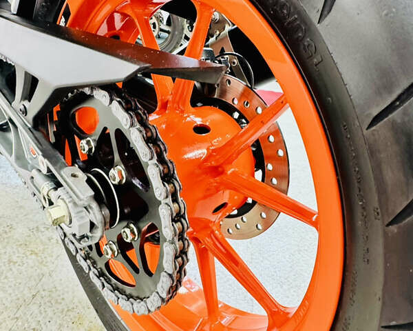КТМ 390 Duke 2022 в Одессе на Automoto.ua Оранжевый КТМ 390 Duke, объемом двигателя 0.39 л и пробегом 10 тыс. км за 5300 $, фото 20 на Automoto.ua