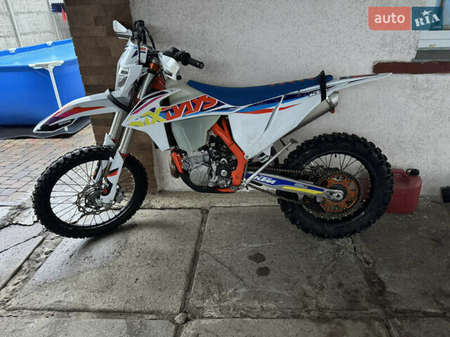 КТМ 450, объемом двигателя 0.45 л и пробегом 1 тыс. км за 9000 $, фото 1 на Automoto.ua