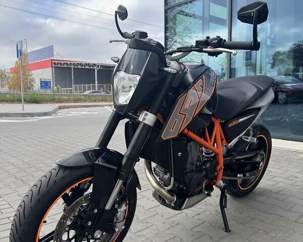 КТМ 690 Duke 2012 у Рівному на Automoto.ua Чорний КТМ 690 Duke, об'ємом двигуна 0.7 л та пробігом 28 тис. км за 5599 $, фото 4 на Automoto.ua