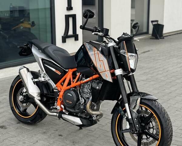 КТМ 690 Duke 2012 у Рівному на Automoto.ua Чорний КТМ 690 Duke, об'ємом двигуна 0.7 л та пробігом 28 тис. км за 5599 $, фото 16 на Automoto.ua