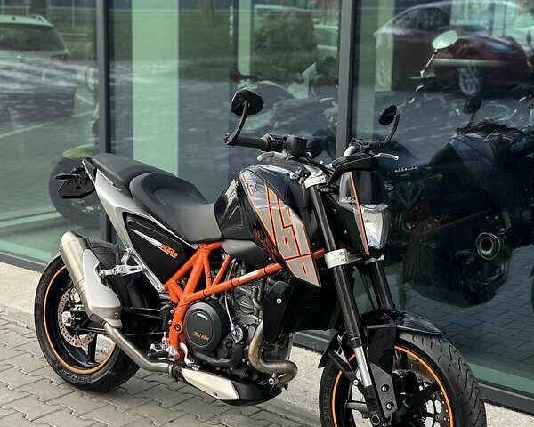 КТМ 690 Duke 2012 у Рівному на Automoto.ua Чорний КТМ 690 Duke, об'ємом двигуна 0.7 л та пробігом 28 тис. км за 5599 $, фото 27 на Automoto.ua