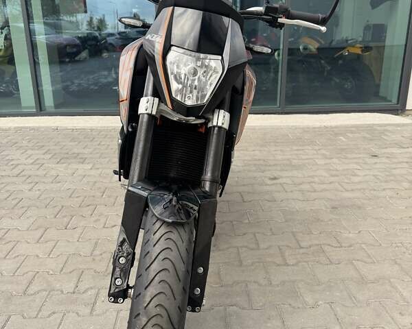 КТМ 690 Duke 2012 у Рівному на Automoto.ua Чорний КТМ 690 Duke, об'ємом двигуна 0.7 л та пробігом 28 тис. км за 5599 $, фото 2 на Automoto.ua
