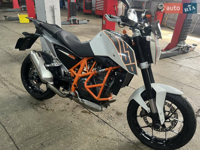 КТМ 690 Duke, объемом двигателя 0 л и пробегом 27 тыс. км за 6700 $, фото 2 на Automoto.ua