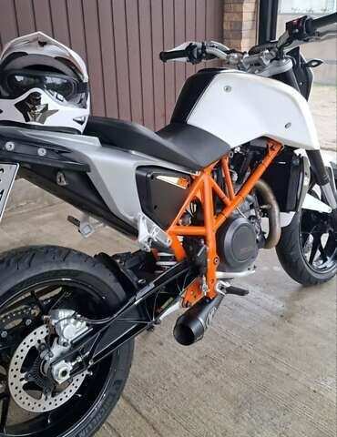 КТМ 690 Duke, объемом двигателя 0 л и пробегом 15 тыс. км за 1700 $, фото 8 на Automoto.ua