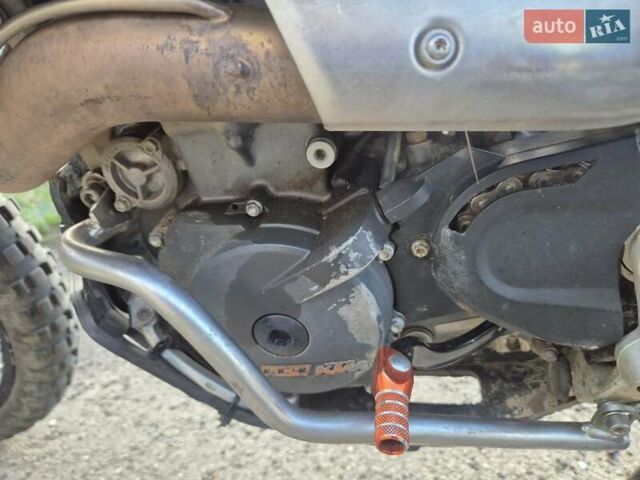 Чорний КТМ 690 Enduro, об'ємом двигуна 0.65 л та пробігом 38 тис. км за 7000 $, фото 1 на Automoto.ua
