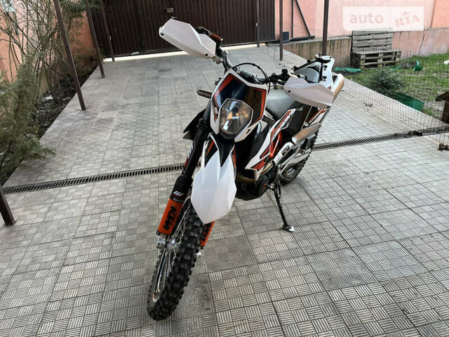 КТМ 690 Enduro, объемом двигателя 0 л и пробегом 6 тыс. км за 8500 $, фото 1 на Automoto.ua