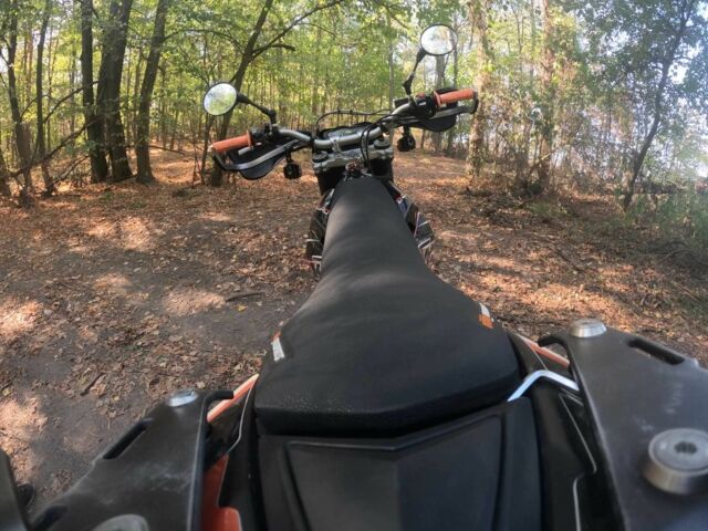 КТМ 690 Enduro, объемом двигателя 0.69 л и пробегом 0 тыс. км за 6100 $, фото 16 на Automoto.ua