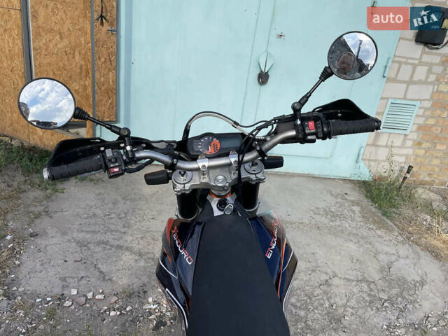 Помаранчевий КТМ 690 Enduro, об'ємом двигуна 0.69 л та пробігом 16 тис. км за 6000 $, фото 8 на Automoto.ua