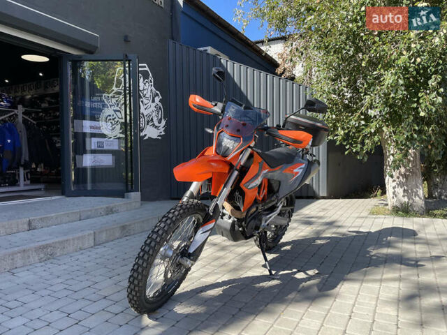 Помаранчевий КТМ 690 Enduro, об'ємом двигуна 0.69 л та пробігом 6 тис. км за 11000 $, фото 2 на Automoto.ua