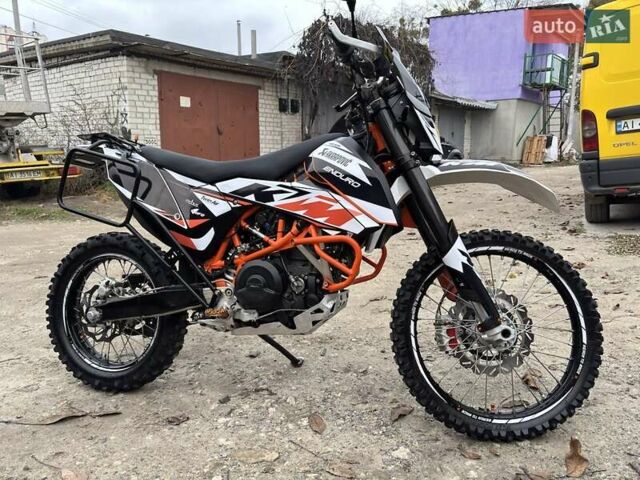 Оранжевый КТМ 690 Enduro, объемом двигателя 0.69 л и пробегом 30 тыс. км за 6300 $, фото 1 на Automoto.ua