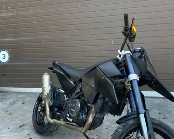 КТМ 690 SMC, об'ємом двигуна 0 л та пробігом 15 тис. км за 1600 $, фото 2 на Automoto.ua