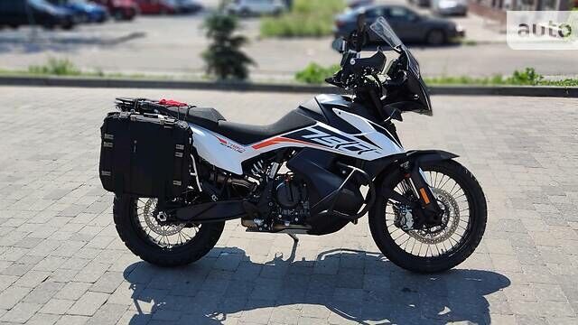 Белый КТМ 790 Adventure, объемом двигателя 0 л и пробегом 5 тыс. км за 12000 $, фото 3 на Automoto.ua