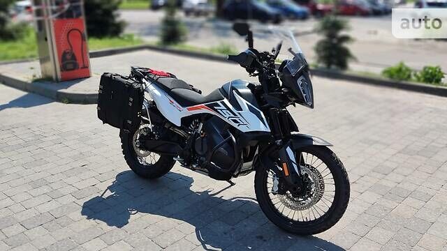 Белый КТМ 790 Adventure, объемом двигателя 0 л и пробегом 5 тыс. км за 12000 $, фото 4 на Automoto.ua