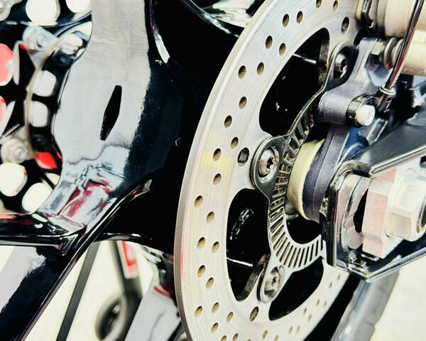 Чорний КТМ 790 Duke, об'ємом двигуна 0.79 л та пробігом 16 тис. км за 8300 $, фото 17 на Automoto.ua