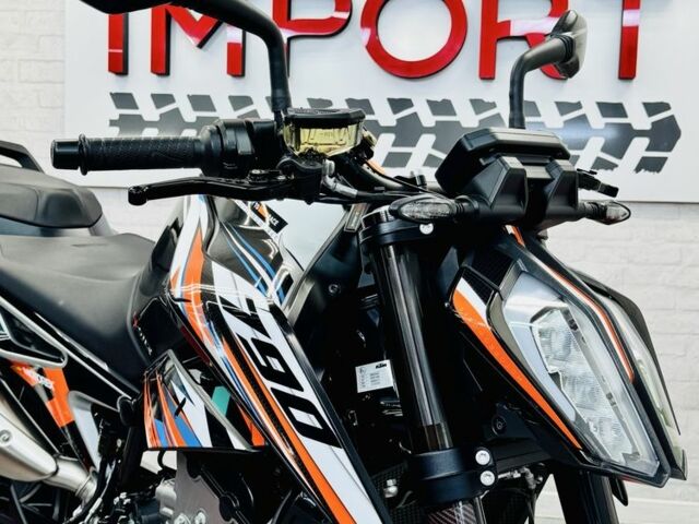 КТМ 790 Duke, об'ємом двигуна 0.79 л та пробігом 0 тис. км за 8300 $, фото 21 на Automoto.ua