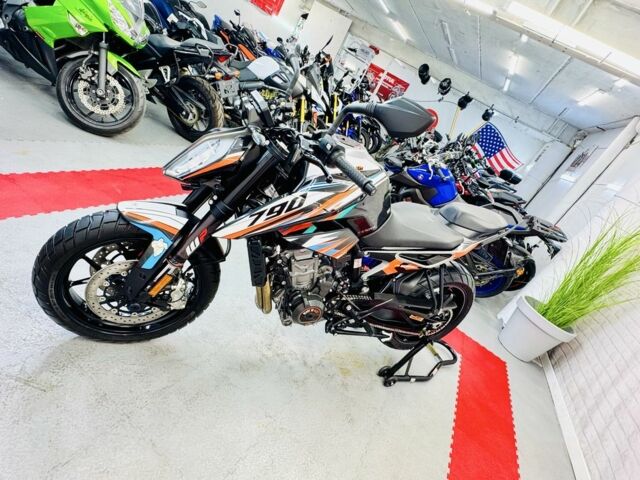 КТМ 790 Duke, об'ємом двигуна 0.79 л та пробігом 0 тис. км за 8300 $, фото 6 на Automoto.ua