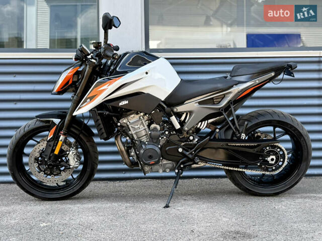 КТМ 790 Duke 2024 в Ровно на Automoto.ua КТМ 790 Duke, объемом двигателя 0.8 л и пробегом 3 тыс. км за 9200 $, фото 5 на Automoto.ua