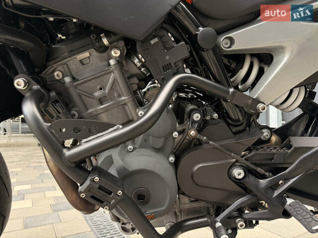 Оранжевый КТМ 790 Duke, объемом двигателя 0.8 л и пробегом 21 тыс. км за 8500 $, фото 10 на Automoto.ua