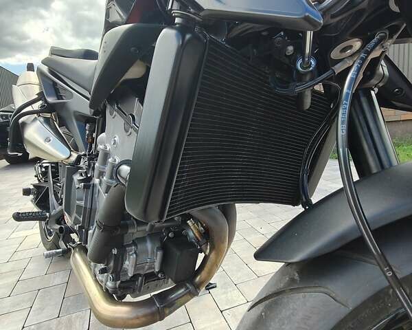 КТМ 890 Duke, объемом двигателя 0.89 л и пробегом 2 тыс. км за 9800 $, фото 5 на Automoto.ua