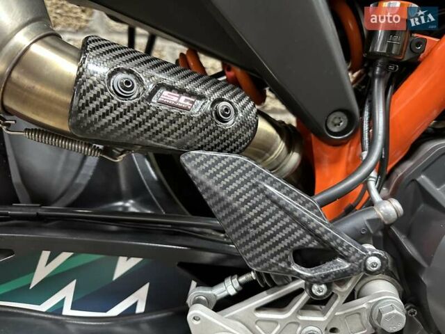 КТМ 890 Duke, объемом двигателя 0 л и пробегом 6 тыс. км за 8500 $, фото 9 на Automoto.ua