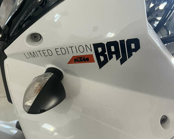 Белый КТМ 990 Adventure, объемом двигателя 1 л и пробегом 23 тыс. км за 9800 $, фото 9 на Automoto.ua