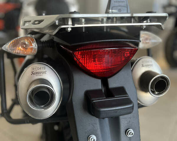 Белый КТМ 990 Adventure, объемом двигателя 1 л и пробегом 23 тыс. км за 9800 $, фото 4 на Automoto.ua
