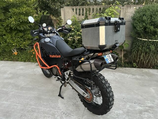 КТМ 990 Adventure, объемом двигателя 1 л и пробегом 0 тыс. км за 9000 $, фото 4 на Automoto.ua
