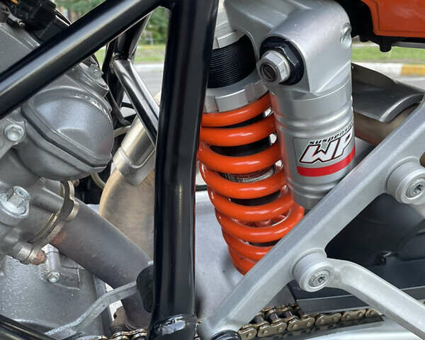 КТМ 990 Supermoto, об'ємом двигуна 1 л та пробігом 42 тис. км за 7500 $, фото 6 на Automoto.ua