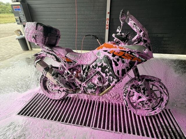 КТМ Адвєнтурє, об'ємом двигуна 1.05 л та пробігом 0 тис. км за 4000 $, фото 3 на Automoto.ua