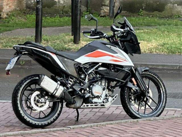 КТМ Адвєнтурє, об'ємом двигуна 0.39 л та пробігом 0 тис. км за 5900 $, фото 3 на Automoto.ua