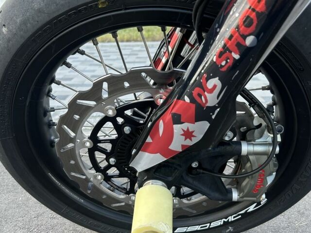 КТМ Інша, об'ємом двигуна 0.69 л та пробігом 0 тис. км за 9000 $, фото 4 на Automoto.ua