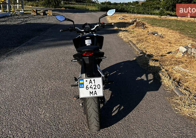 Черный КТМ Дюке, объемом двигателя 0.2 л и пробегом 8 тыс. км за 2600 $, фото 19 на Automoto.ua