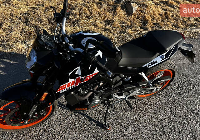 Черный КТМ Дюке, объемом двигателя 0.2 л и пробегом 8 тыс. км за 2600 $, фото 15 на Automoto.ua