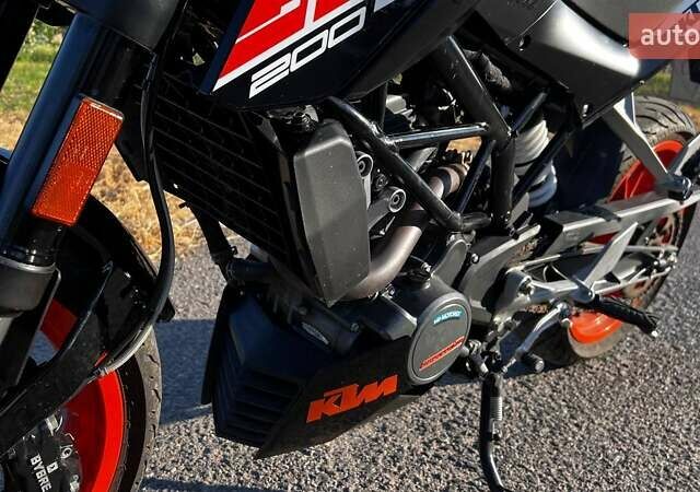 КТМ Дюке 2021 в Новом Буге на Automoto.ua Черный КТМ Дюке, объемом двигателя 0.2 л и пробегом 8 тыс. км за 2600 $, фото 18 на Automoto.ua