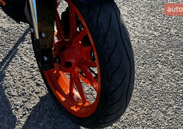 Черный КТМ Дюке, объемом двигателя 0.2 л и пробегом 8 тыс. км за 2600 $, фото 3 на Automoto.ua